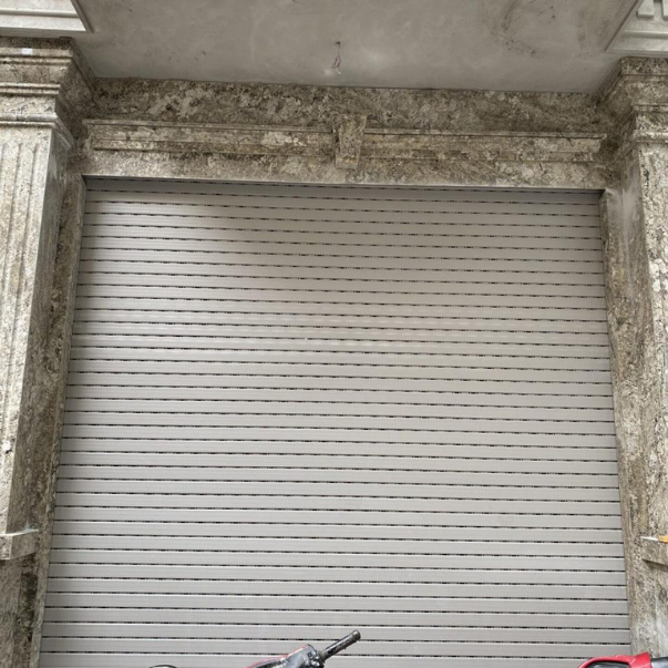 Cửa cuốn khe thoáng super S8